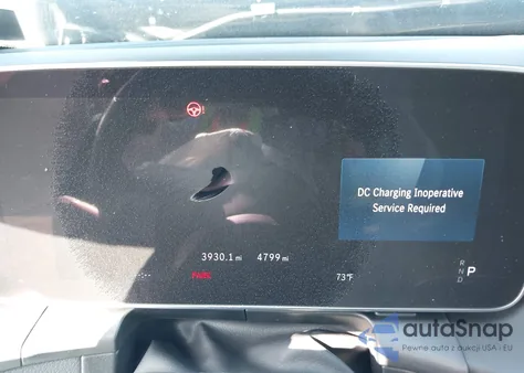 2025 Mercedes-Benz Glc 350E 4Matic z USA, uszkodzony, nr VIN W1NKM5GB3SF292379